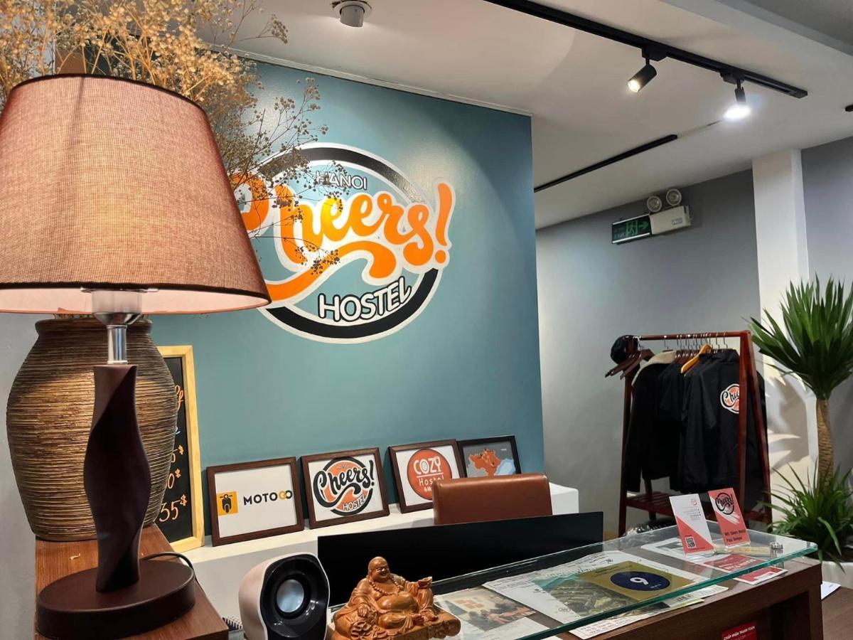Cheers Hostel Hanoi Bagian luar foto