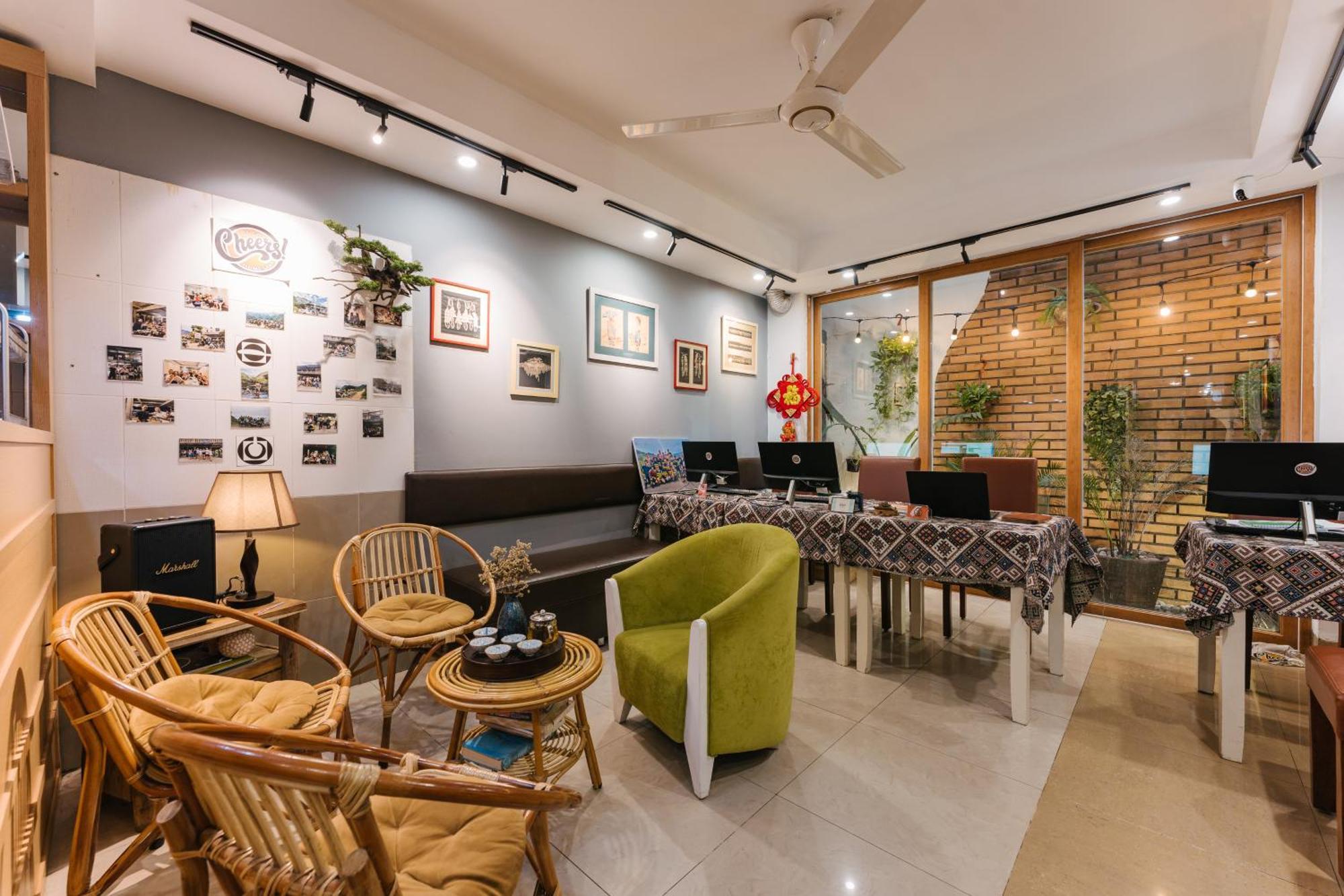 Cheers Hostel Hanoi Bagian luar foto