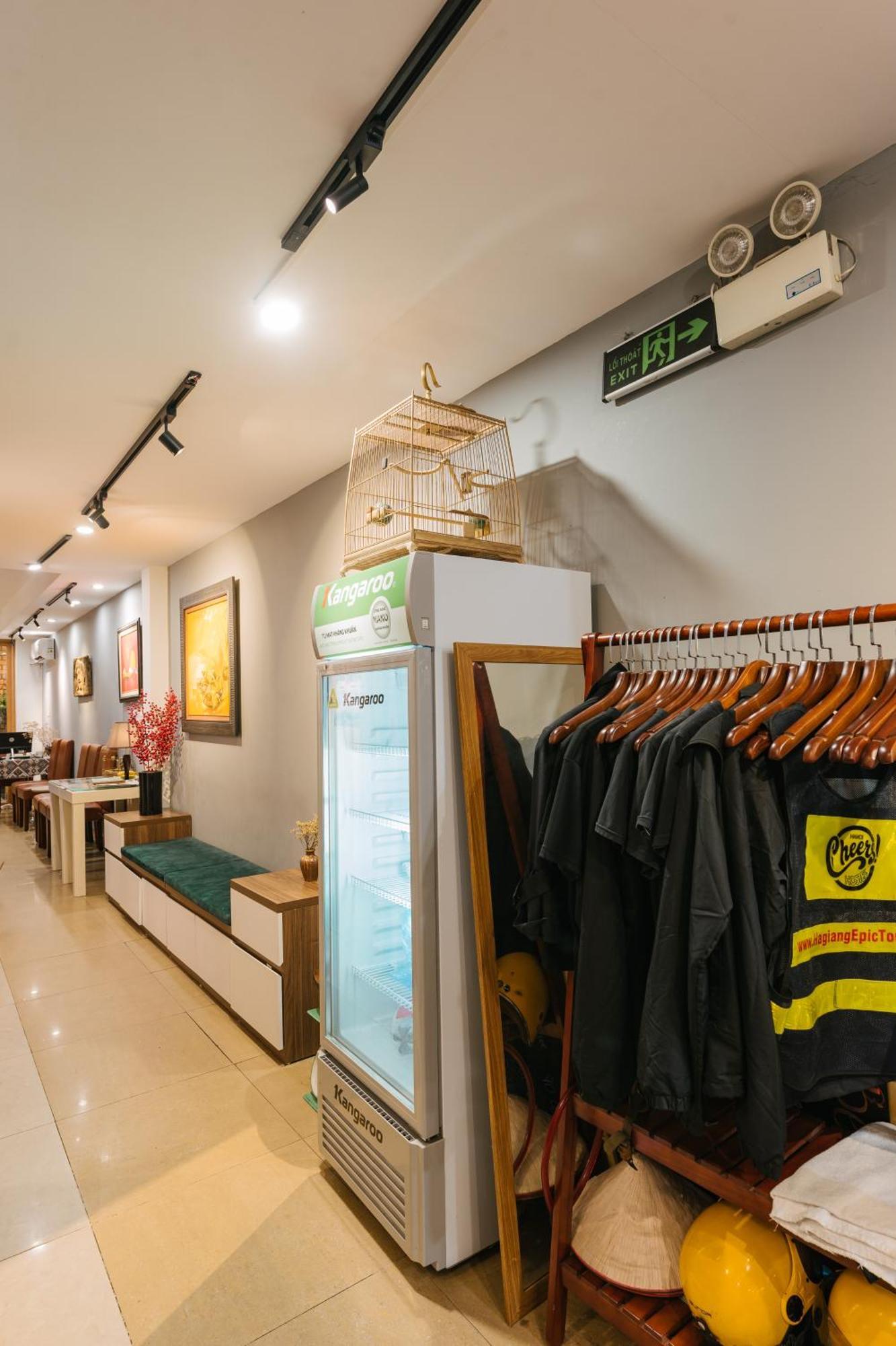 Cheers Hostel Hanoi Bagian luar foto